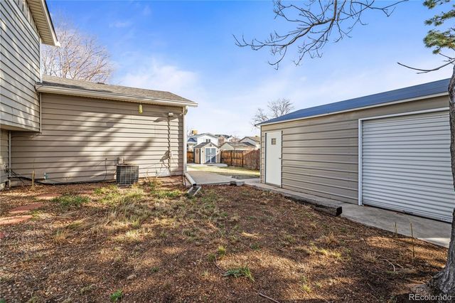 3650 S Oak Street, Denver, CO 80235