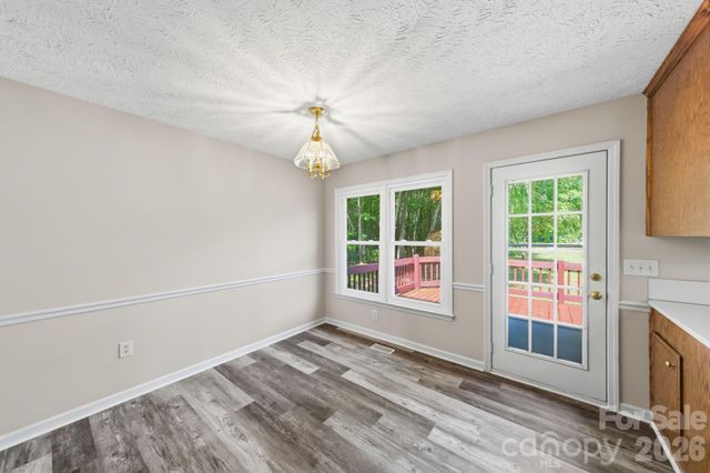 617 Autumn Drive, Harrisburg, NC 28075