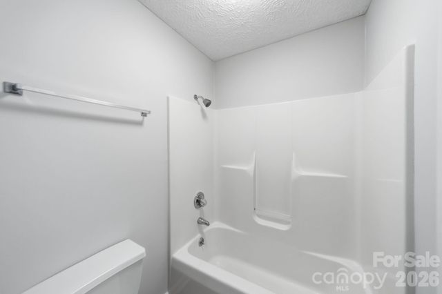 617 Autumn Drive, Harrisburg, NC 28075