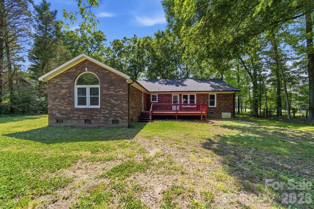 617 Autumn Drive, Harrisburg, NC 28075