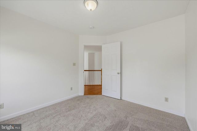 207 STANLEY DR, Winchester, VA 22602