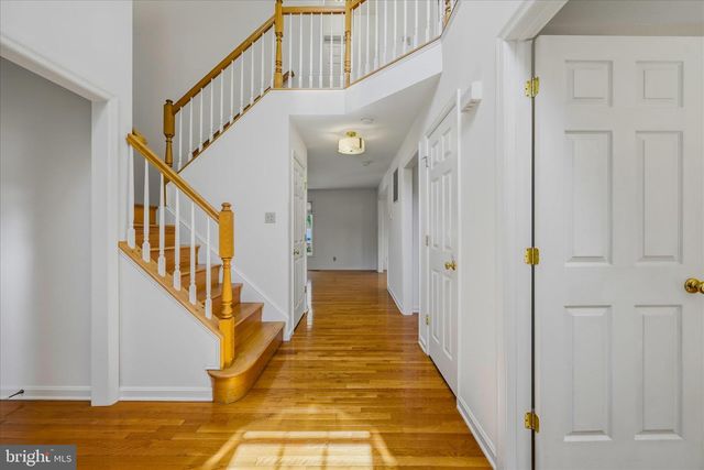 207 STANLEY DR, Winchester, VA 22602