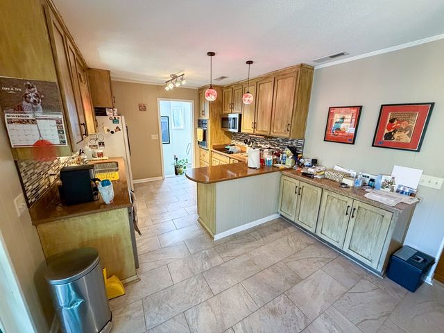 144 Leon Dr, Dothan, AL 36301