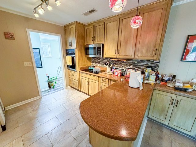 144 Leon Dr, Dothan, AL 36301