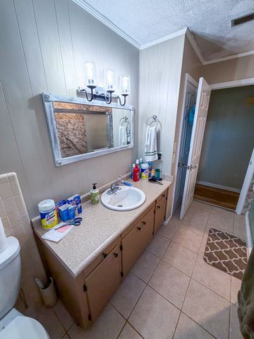 144 Leon Dr, Dothan, AL 36301