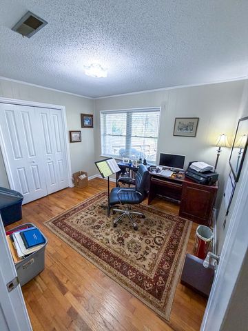 144 Leon Dr, Dothan, AL 36301