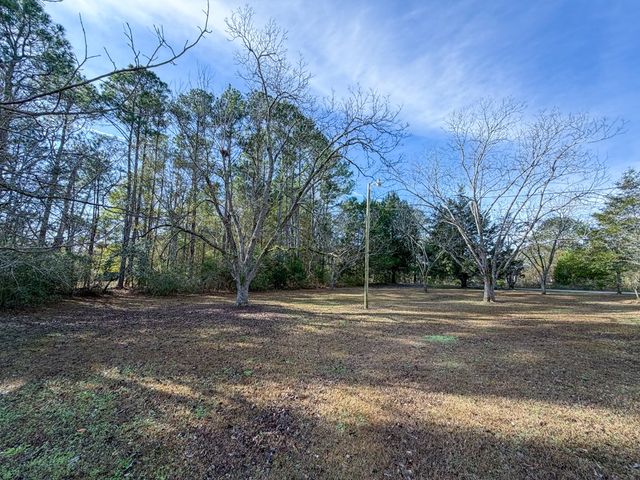 144 Leon Dr, Dothan, AL 36301