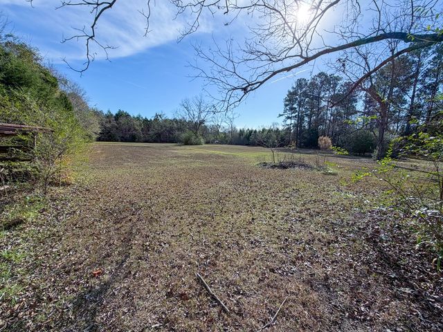 144 Leon Dr, Dothan, AL 36301