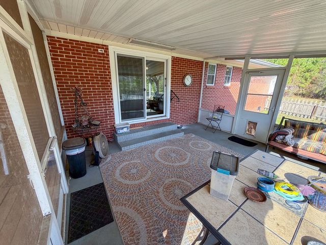 144 Leon Dr, Dothan, AL 36301