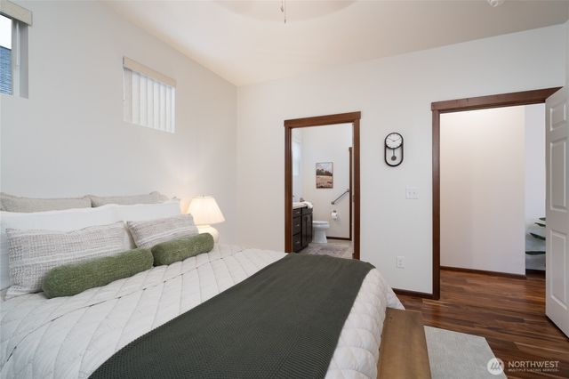 174 S 48th Street, Mount Vernon, WA 98274