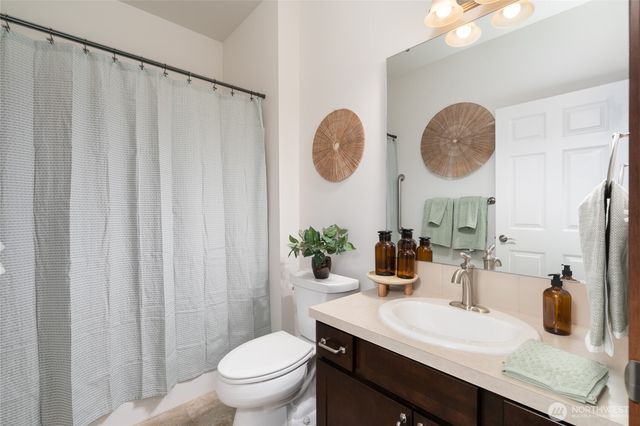 174 S 48th Street, Mount Vernon, WA 98274