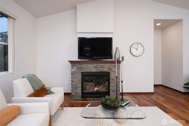 174 S 48th Street, Mount Vernon, WA 98274