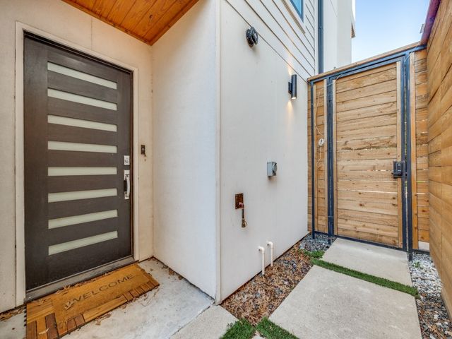 4227 Munger Avenue 101, Dallas, TX 75204