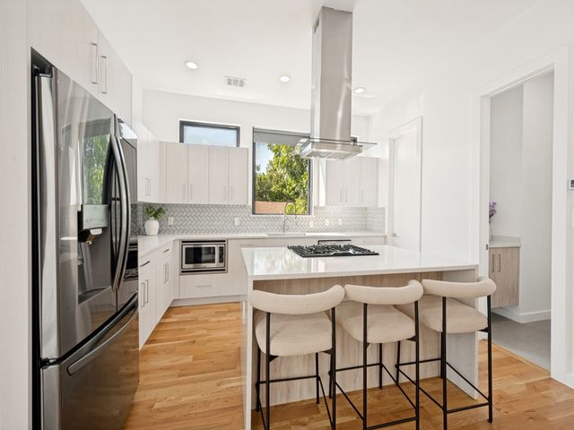 4227 Munger Avenue 101, Dallas, TX 75204