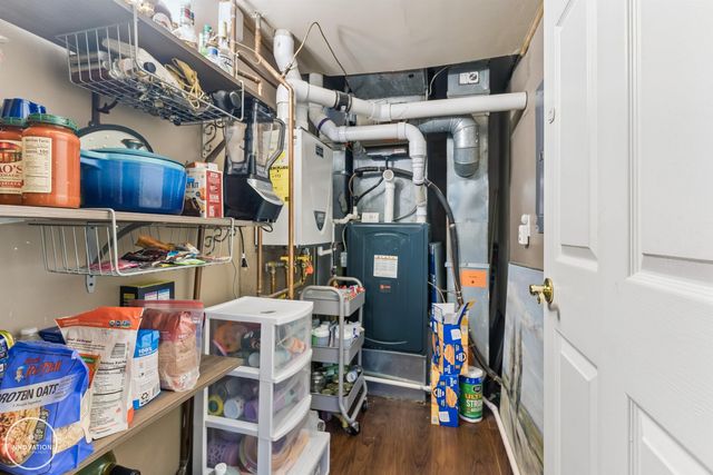 45590 Jefferson Avenue, Chesterfield Twp, MI 48047