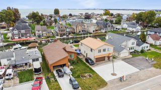 45590 Jefferson Avenue, Chesterfield Twp, MI 48047