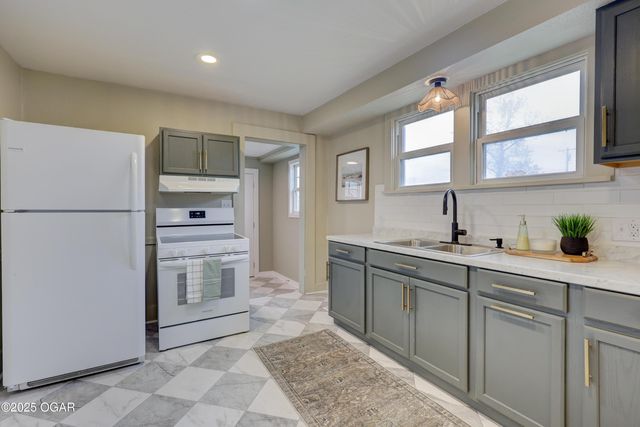 1831 Ohio Avenue, Joplin, MO 64804