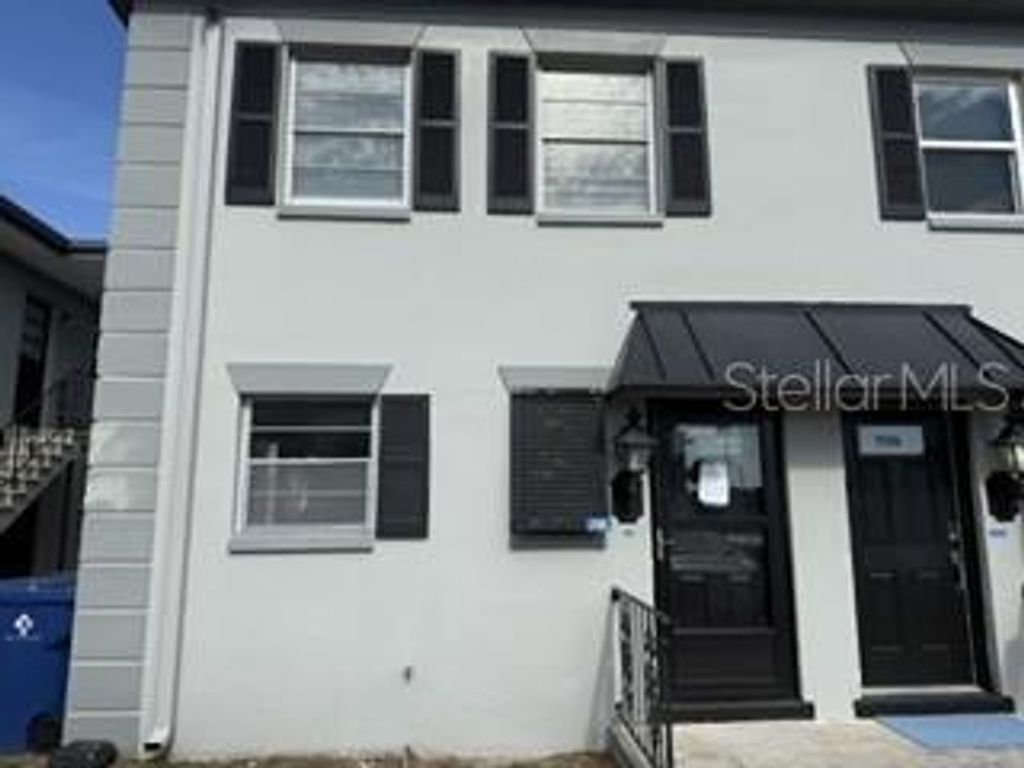 1134 RUE DES ROIS 1134, St Petersburg, FL 33707