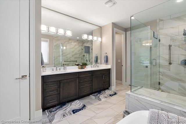 162 Timber Trace Lane, Bloomfield Hills, MI 48302