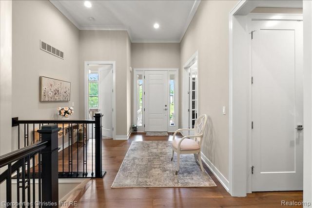 162 Timber Trace Lane, Bloomfield Hills, MI 48302