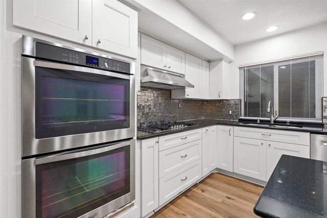 1065 S Hanlon Way, Anaheim Hills, CA 92808