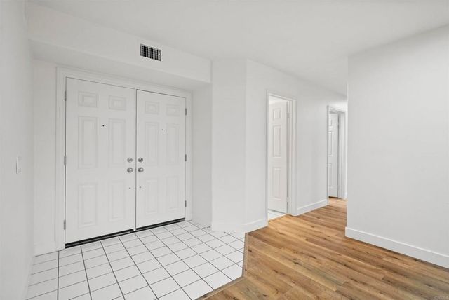 1065 S Hanlon Way, Anaheim Hills, CA 92808