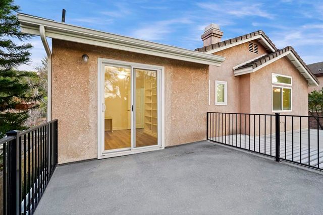 1065 S Hanlon Way, Anaheim Hills, CA 92808