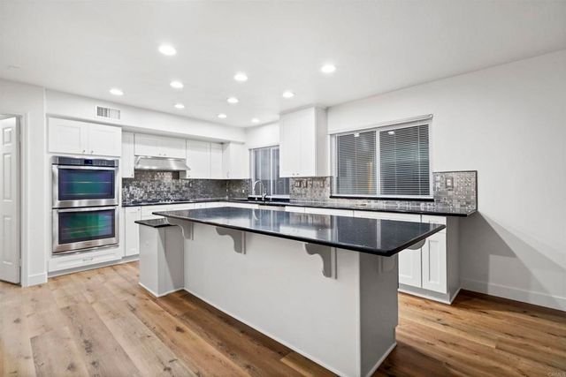 1065 S Hanlon Way, Anaheim Hills, CA 92808