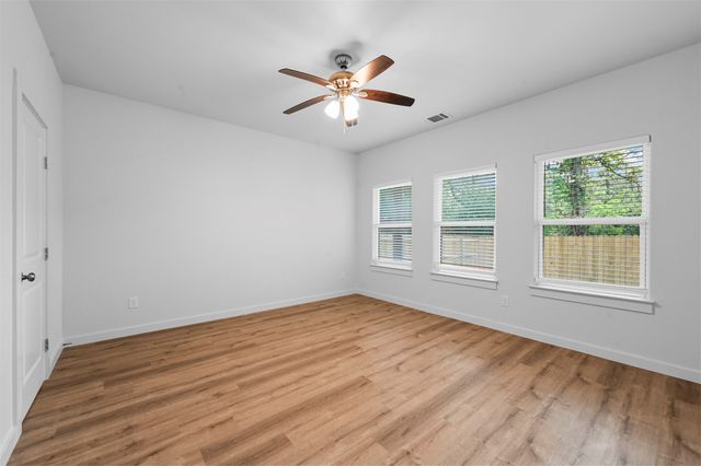 918 W Ford Street, Denison, TX 75020