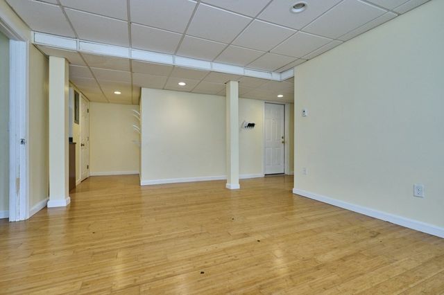 7 Lothian Rd B, Boston, MA 02135