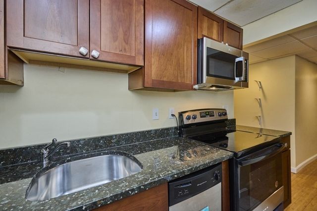 7 Lothian Rd B, Boston, MA 02135