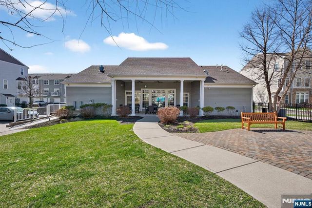 22 Wisteria Lane 1411, Garfield, NJ 07026