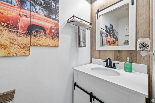 1108 E SEARLE LN, Eagle Mountain, UT 84005