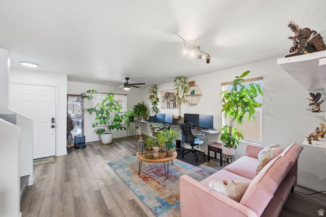 1108 E SEARLE LN, Eagle Mountain, UT 84005