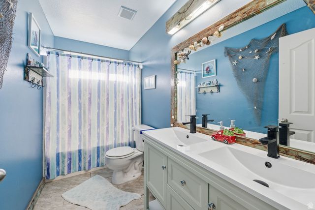 1108 E SEARLE LN, Eagle Mountain, UT 84005