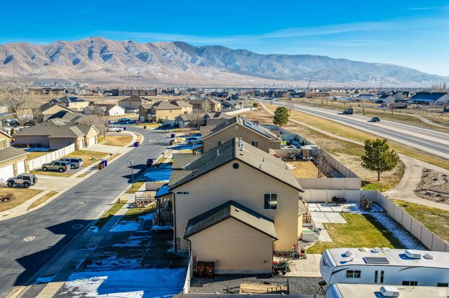 1108 E SEARLE LN, Eagle Mountain, UT 84005