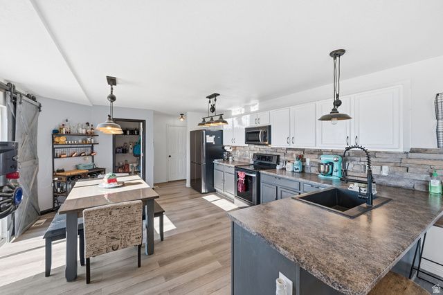 1108 E SEARLE LN, Eagle Mountain, UT 84005