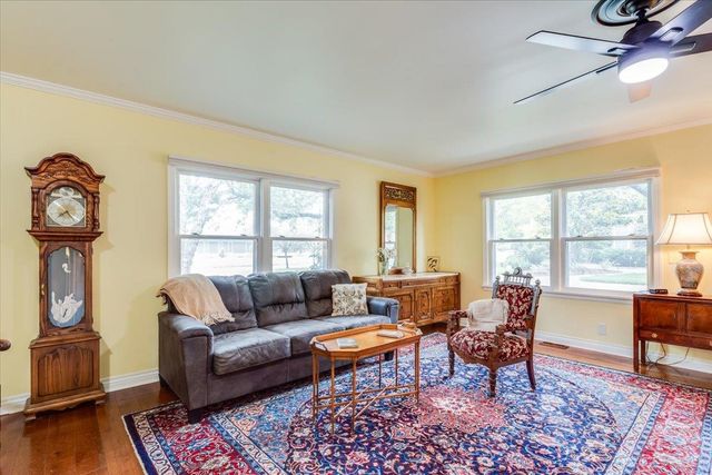 122 S Ridgecrest, Wichita, KS 67218