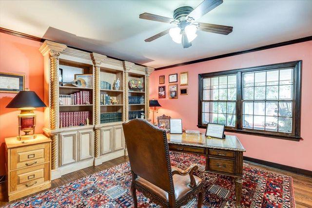 122 S Ridgecrest, Wichita, KS 67218