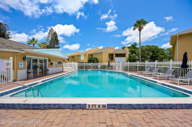 608 Cedar Side Circle NE, Palm Bay, FL 32905