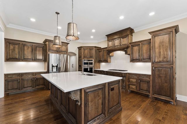 1255 Plantation Blvd, Gallatin, TN 37066