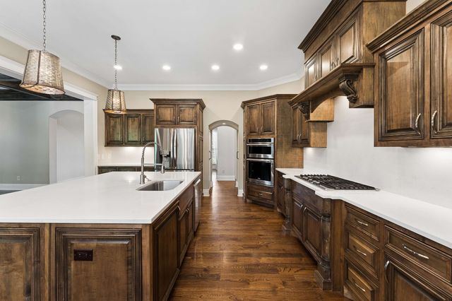 1255 Plantation Blvd, Gallatin, TN 37066