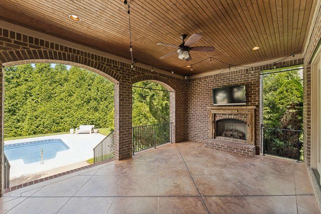 1255 Plantation Blvd, Gallatin, TN 37066