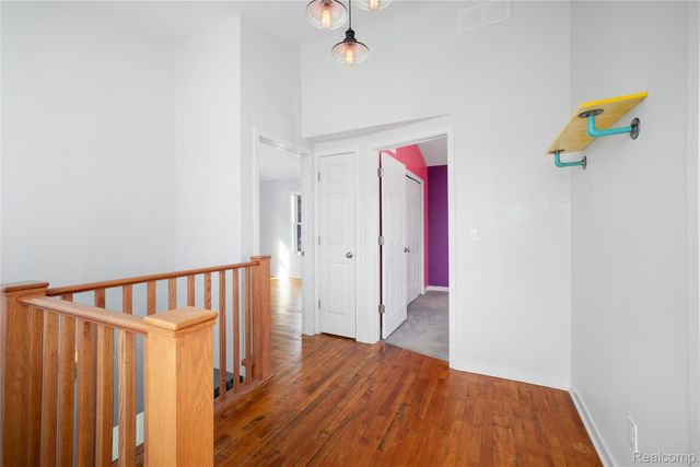 34676 Pinetree Street, Livonia, MI 48150