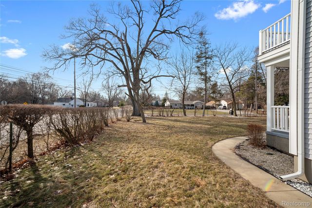 34676 Pinetree Street, Livonia, MI 48150