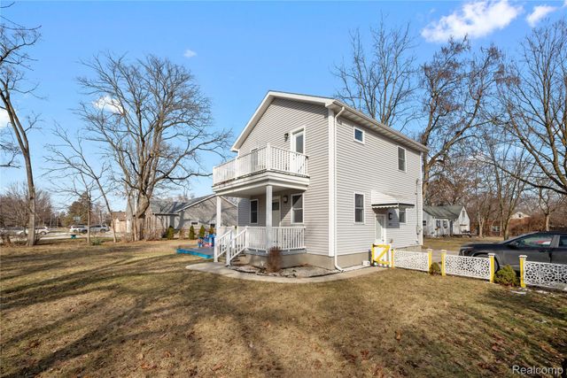 34676 Pinetree Street, Livonia, MI 48150