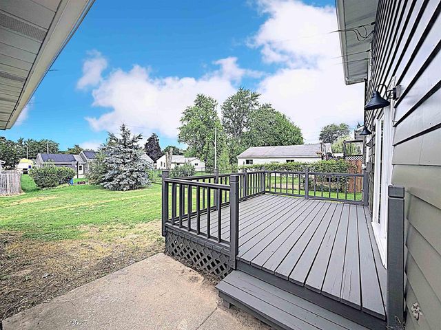 516 W 10TH STREET, Kaukauna, WI 54130