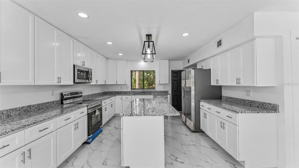 Image 12 of property listing at 1743 ITCHEPACKESASSA DRIVE, Lakeland, FL 33810