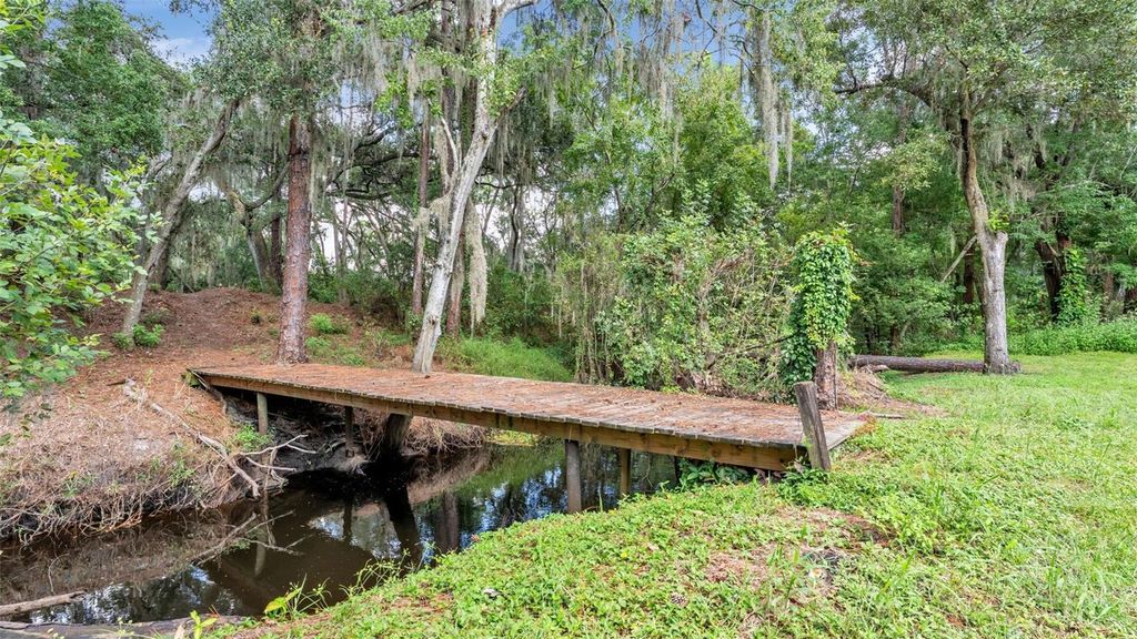 Image 54 of property listing at 1743 ITCHEPACKESASSA DRIVE, Lakeland, FL 33810
