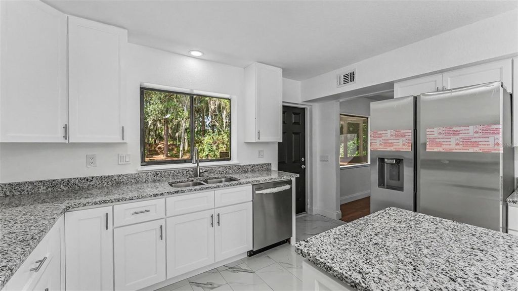 Image 10 of property listing at 1743 ITCHEPACKESASSA DRIVE, Lakeland, FL 33810